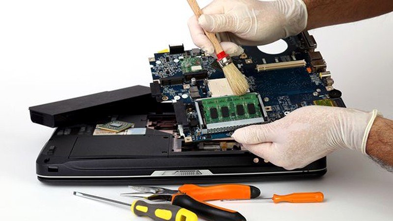 Mantenimiento Físico y Cambio de Piezas TechLex